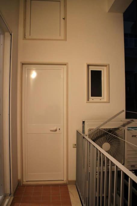La Casa Di Beba Lägenhet Bari Exteriör bild